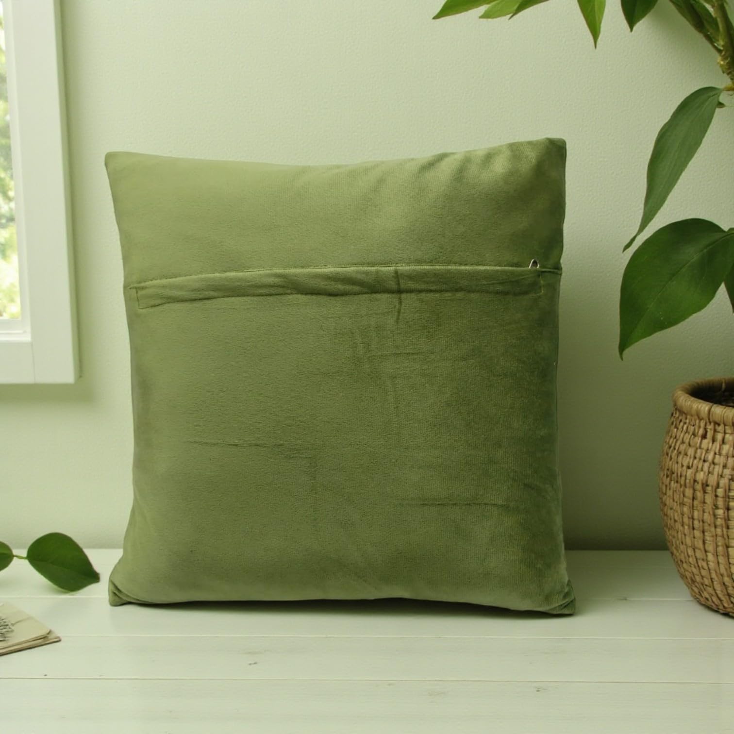 oldmountain Veroa Cushion Cover カーキ色 Buy Zikrak Golden Victory- Velvet Cushion Cover and Luxury Feels
